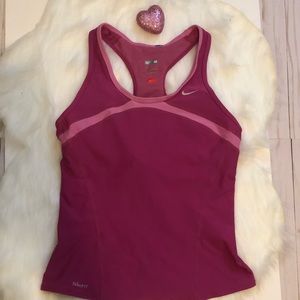 Nike dri fit athletic top size medium